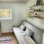 Modern Near Binderup בית נופש