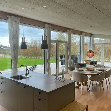 Modern Near Binderup Abjerg